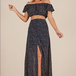 NWOT✨🛍Host pick🛍✨Two piece maxi skirt and top